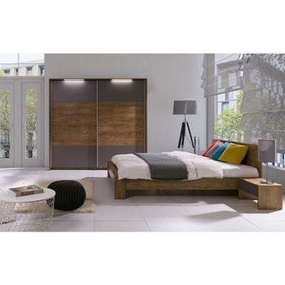 Ložnice LATIKA sestava 4 s postelí 160 cm korpus 22 mm